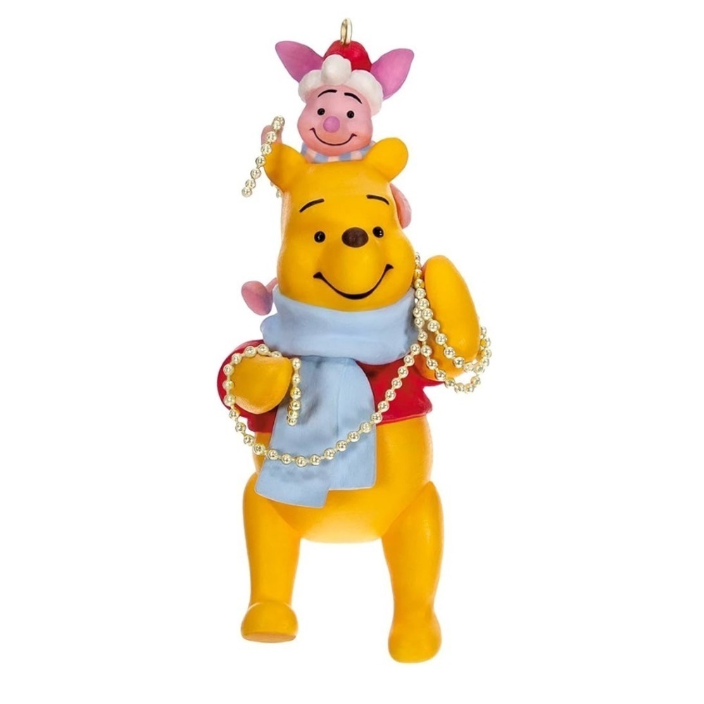 Hallmark Keepsake Ornament Disney Winnie the Pooh Trimming the Tree Together